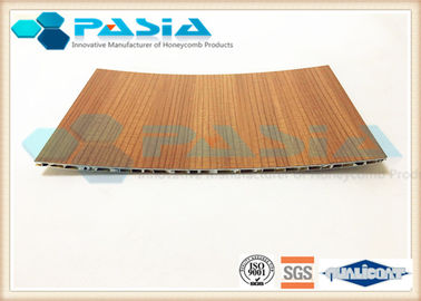 Китай Коммерчески алюминиевый сот обшивает панелями бамбуковое имитационное поверхностное коррозионностойкое поставщик