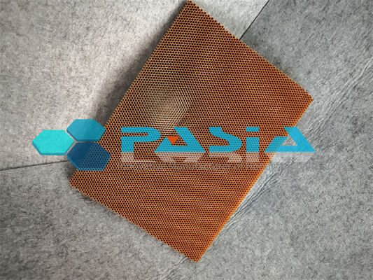 Китай Low Dielectric Aramid Honeycomb Core Radar Antenna Radome Structure поставщик