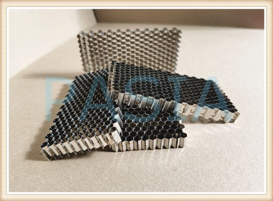 0.1 mm Plate Thickness 0.8 mm Cell Side Length Vacuum Brazed Honeycomb Steam Turbine Tip Sealing поставщик